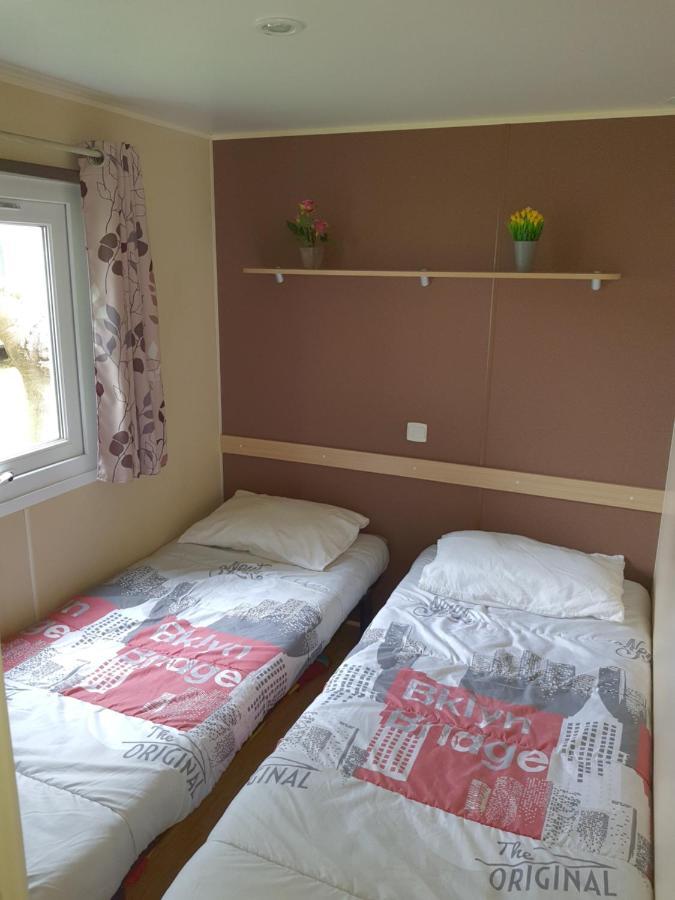 ויק-לה-גארדיול Mobilhome Climatise 3 Chambres מראה חיצוני תמונה